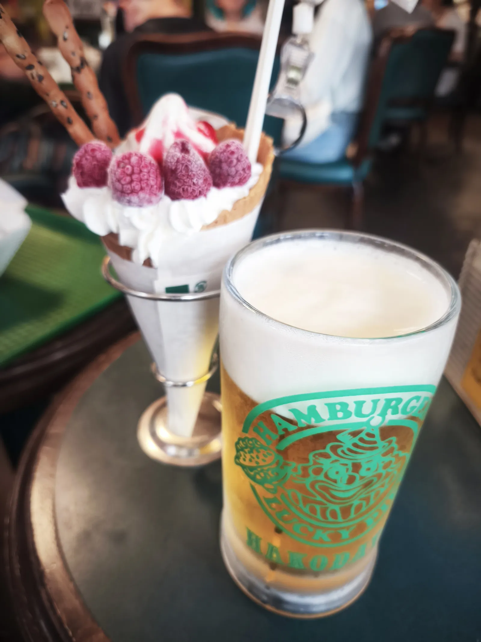 野いちごシルクとビール
