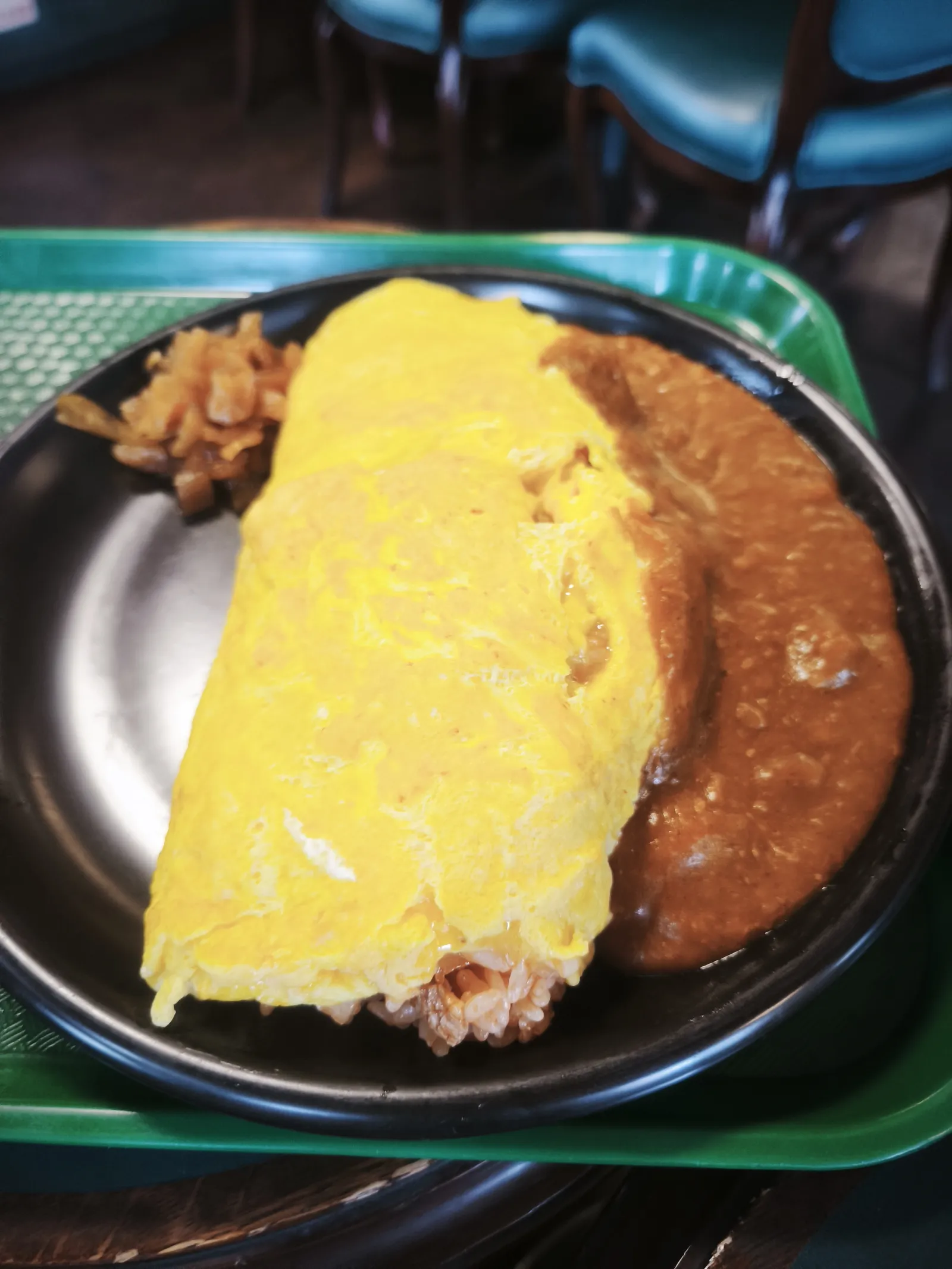 カレーオムライス(チャイニーズチキンオムライス)